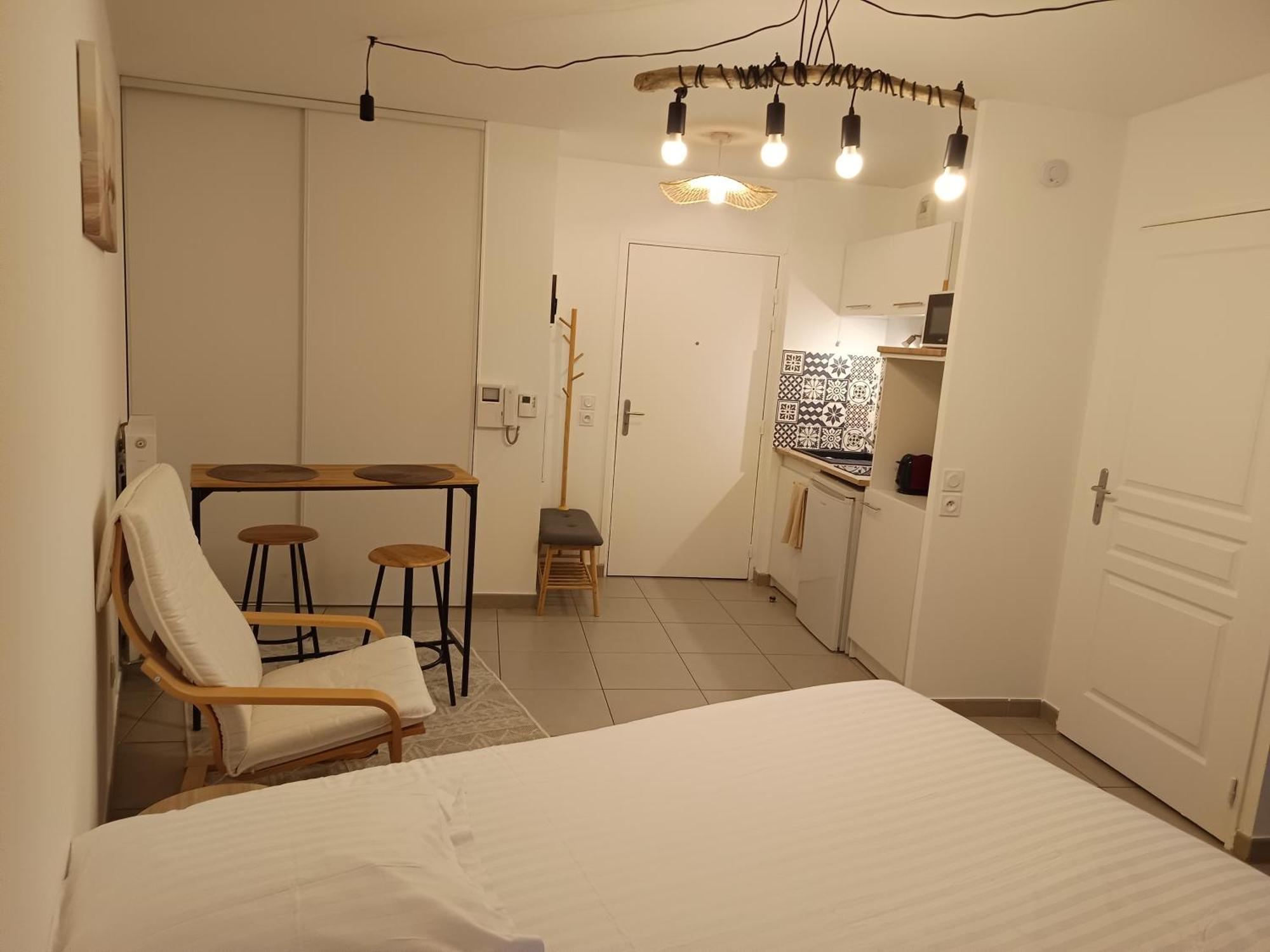 Villa'Vi Lyon Est Chambres D'Hotes Saint-Priest  Zewnętrze zdjęcie